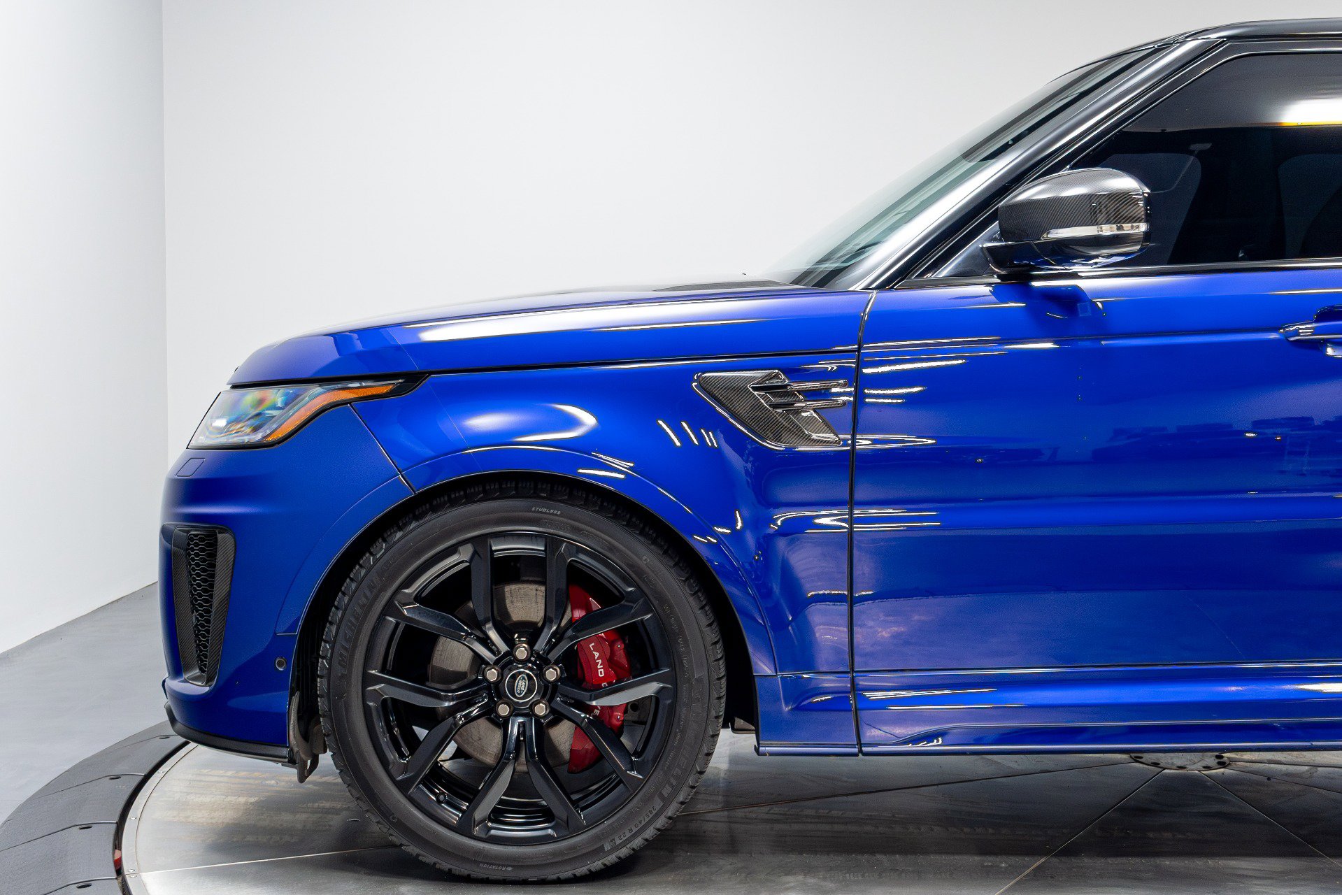 Used 2022 Land Rover Range Rover Sport SVR image 43