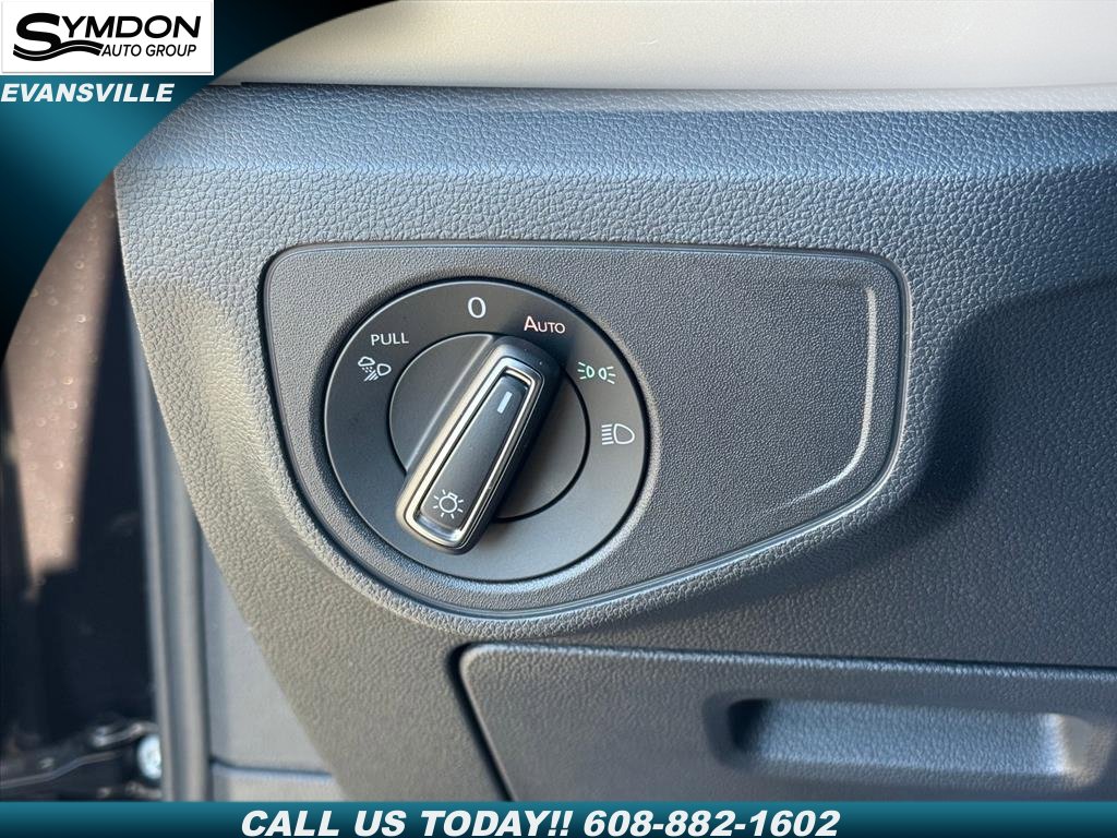 Used 2022 Volkswagen Atlas SE image 18