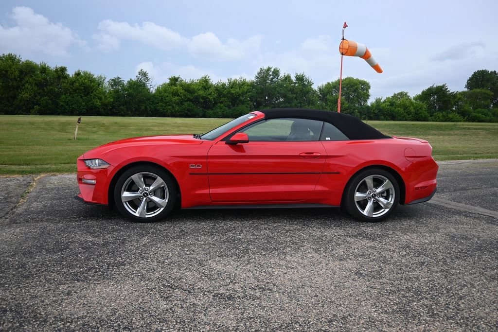 Used 2018 Ford Mustang GT Premium w/ Equipment Group 401A RWD image 11