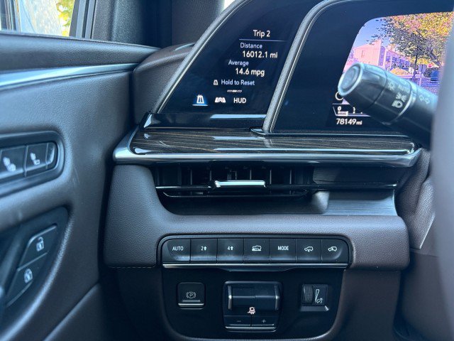 Used 2022 Cadillac Escalade Sport AWD/4WD image 14
