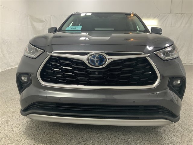 Used 2020 Toyota Highlander Platinum AWD/4WD image 4