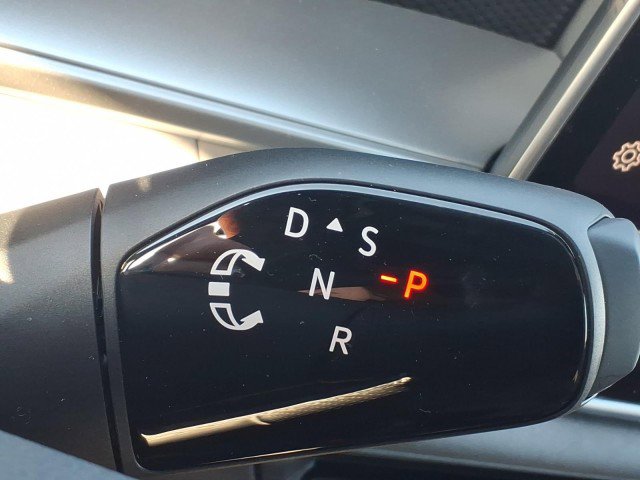 New 2026 Volkswagen Tiguan SE R-Line image 19