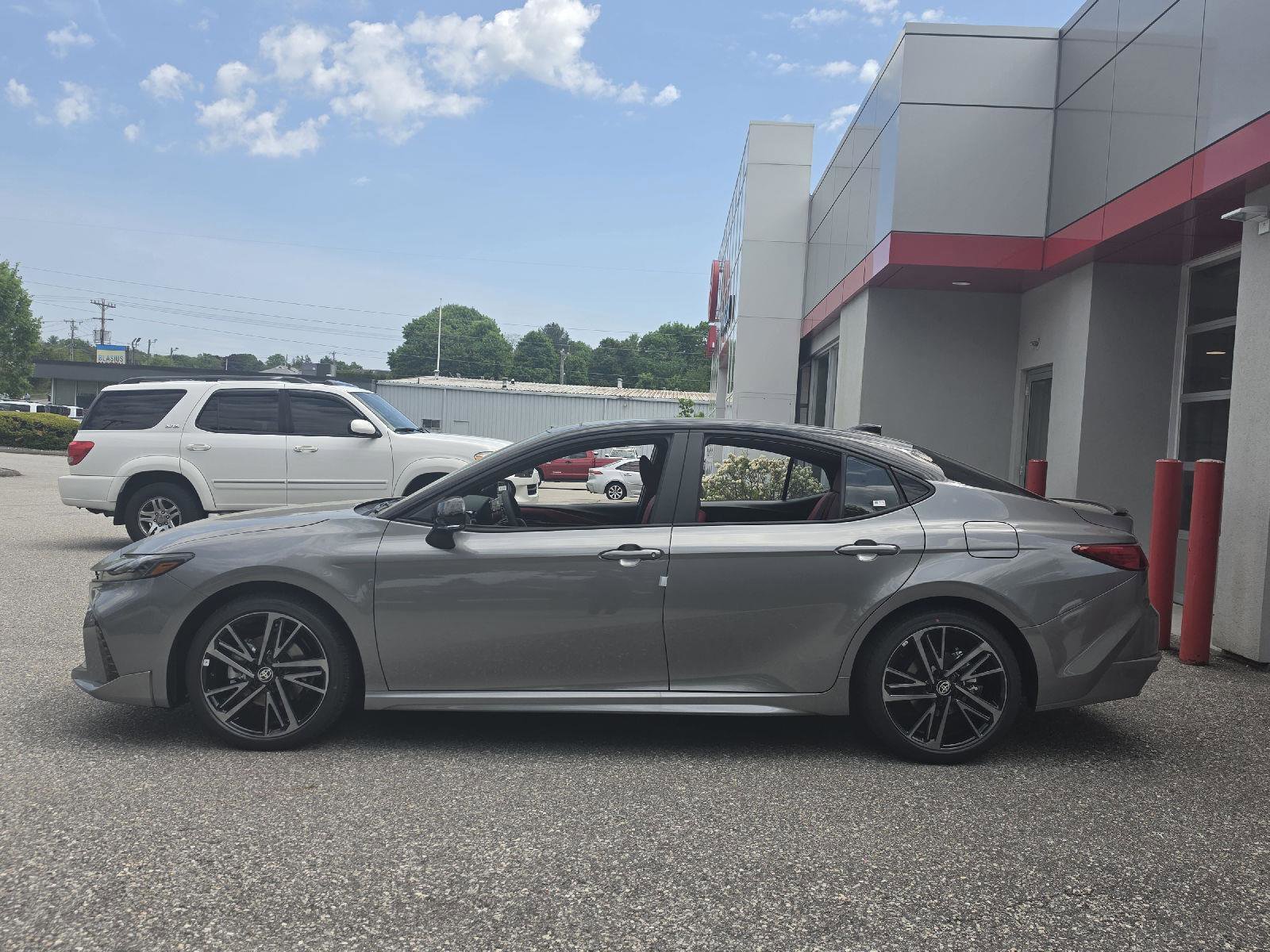New 2026 Toyota Camry XSE AWD/4WD image 7