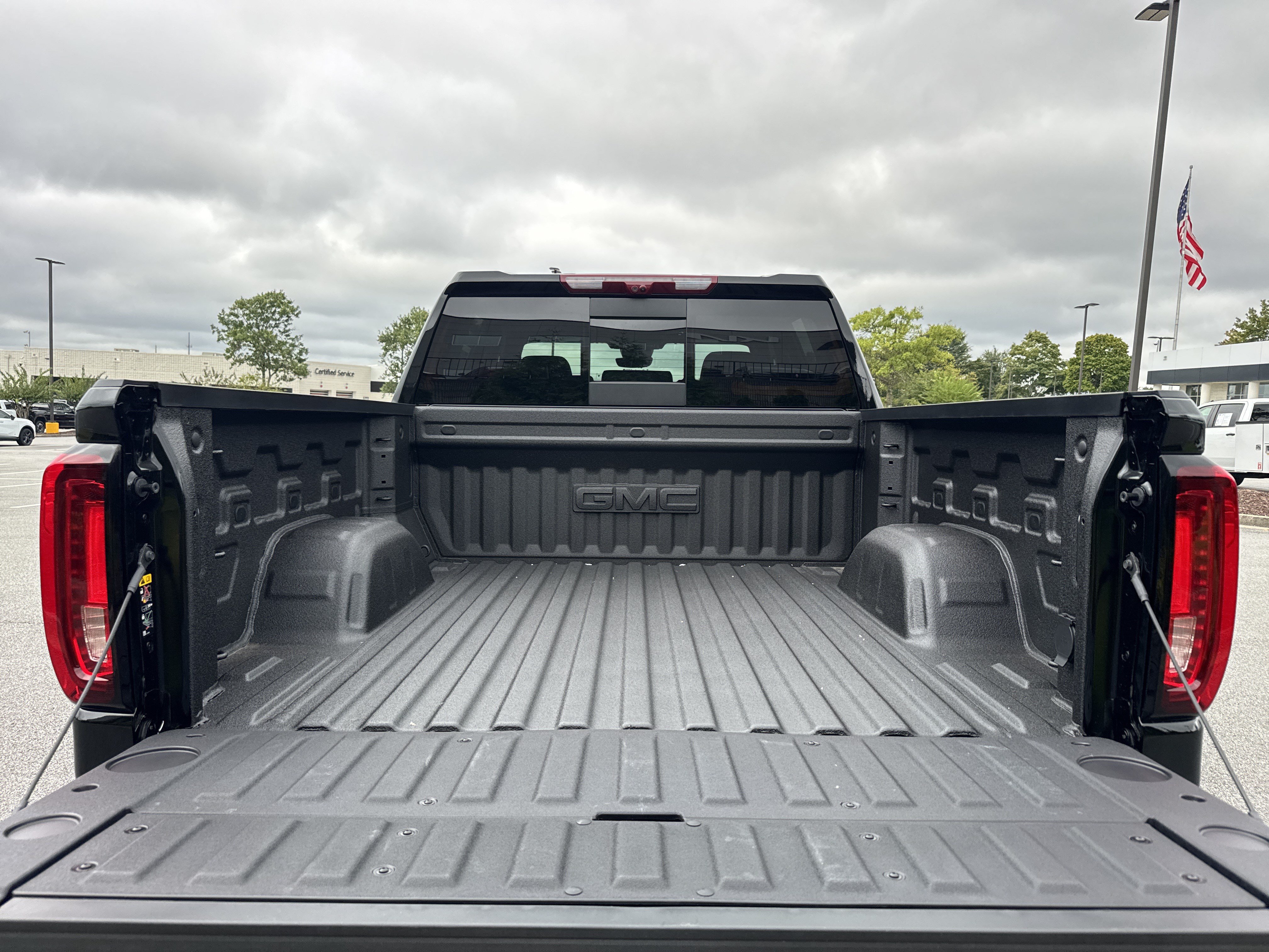 New 2026 GMC Sierra 1500 AT4 w/ AT4 Premium Package AWD/4WD image 35