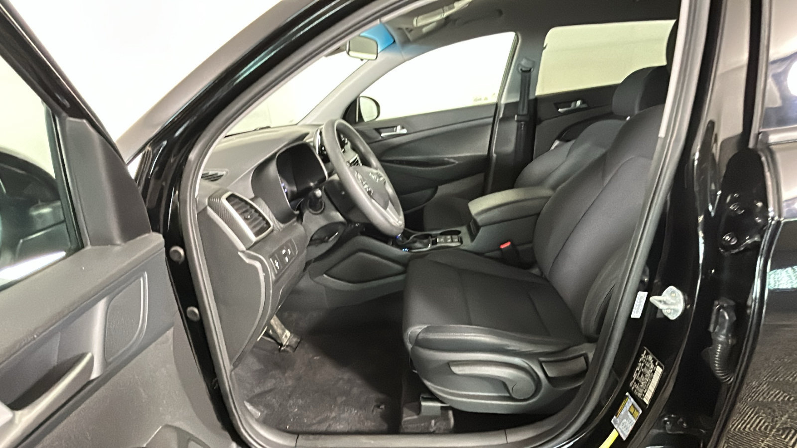 Used 2020 Hyundai Tucson SE AWD/4WD image 14
