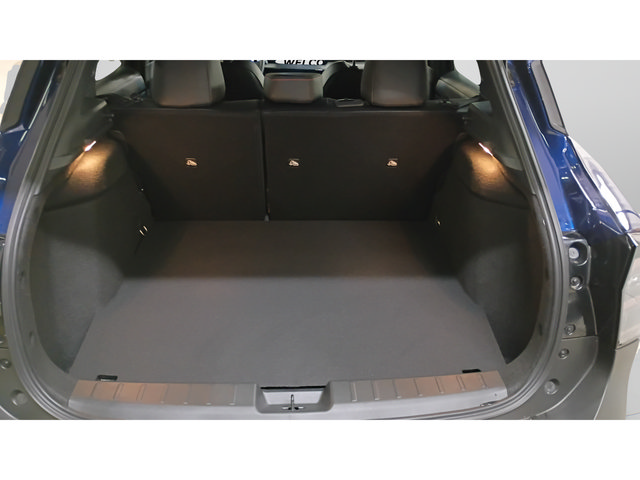 New 2026 Nissan Kicks SR w/ Cold Weather Package AWD/4WD image 24