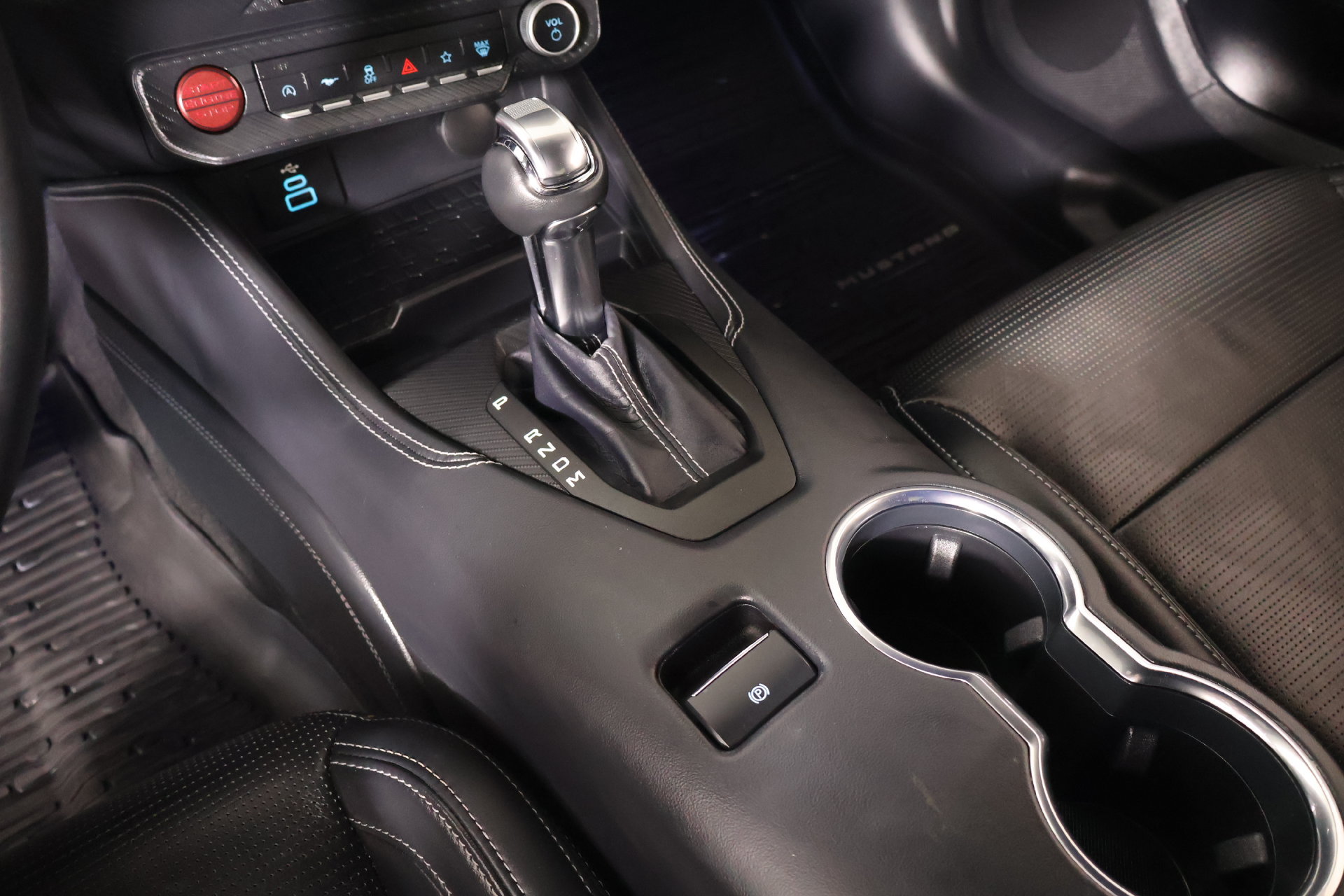 Used 2024 Ford Mustang GT Premium RWD image 8