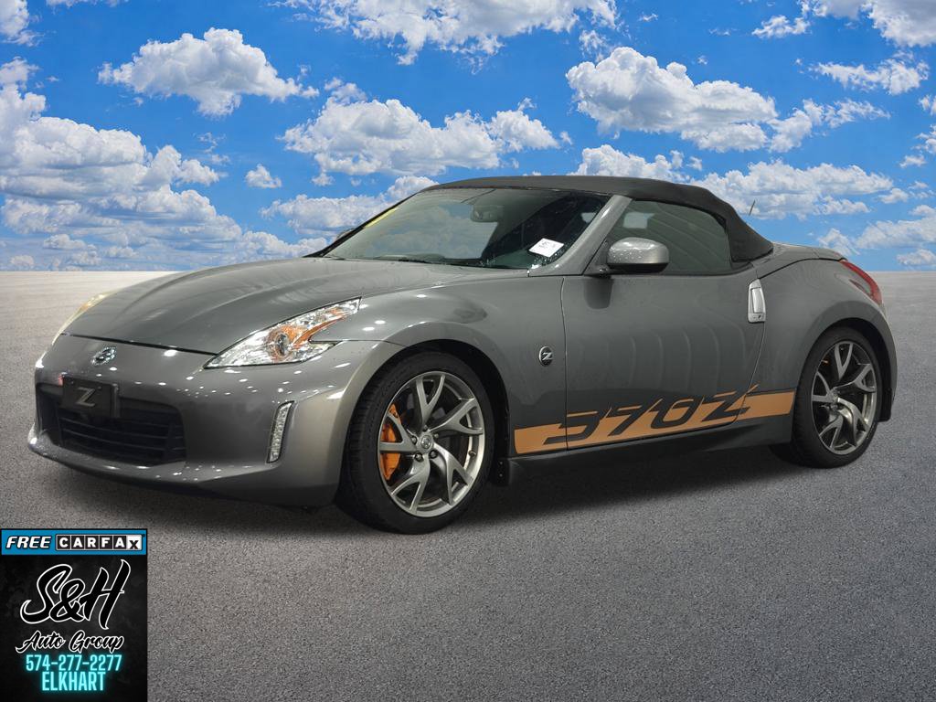 Used 2014 Nissan 370Z Touring w/ Sport Package RWD image 15