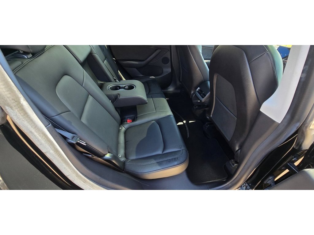 Used 2020 Tesla Model Y Long Range AWD/4WD image 17