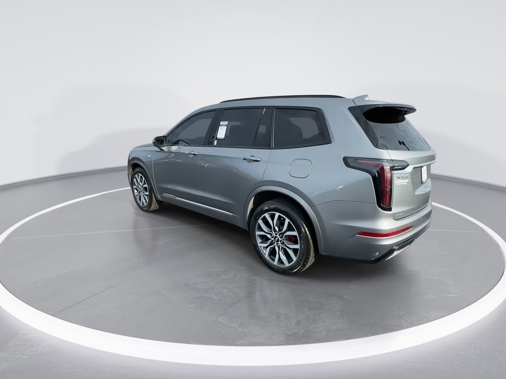 Used 2024 Cadillac XT6 Sport image 6