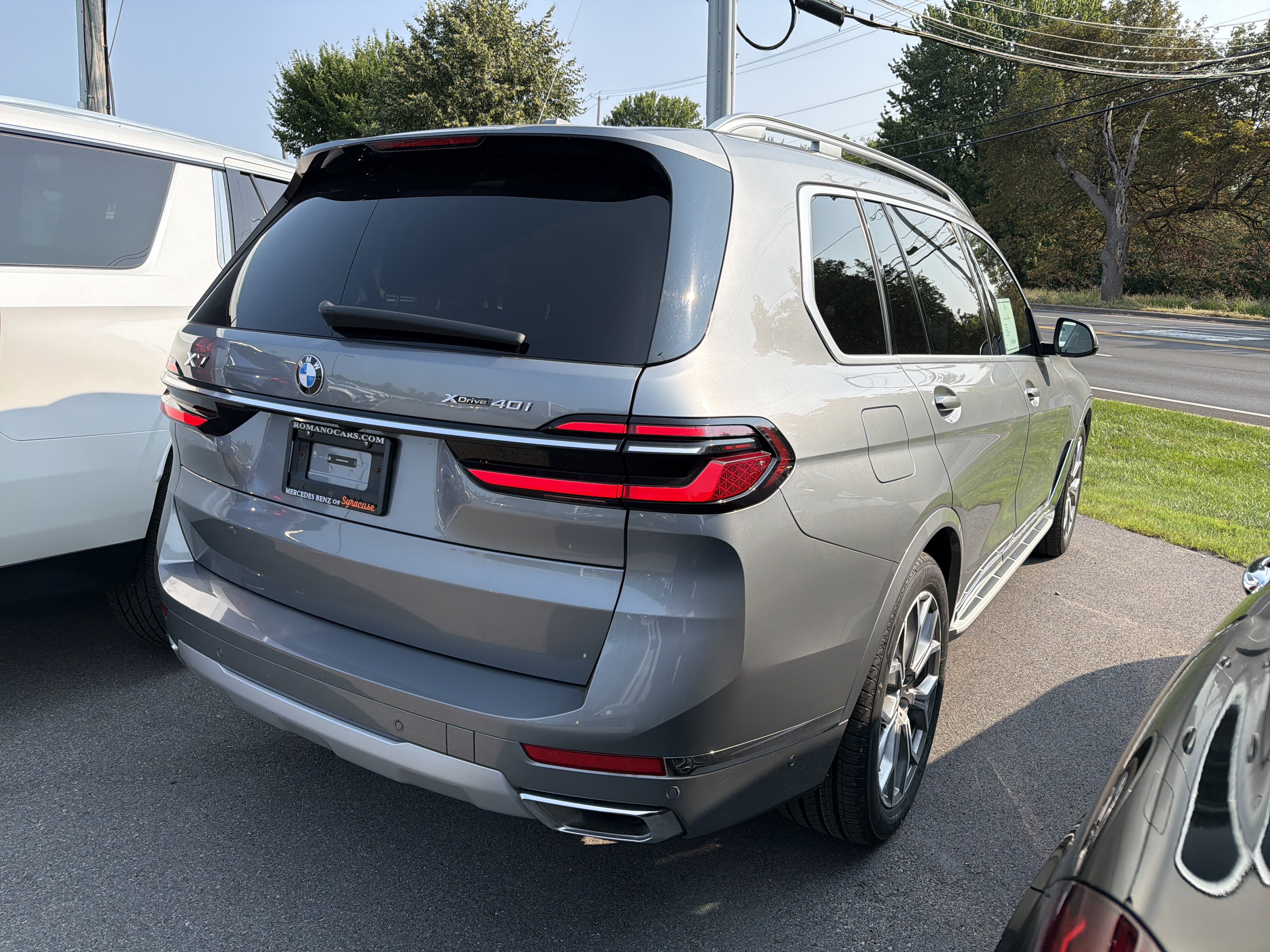 Used 2026 BMW X7 xDrive40i AWD/4WD image 7