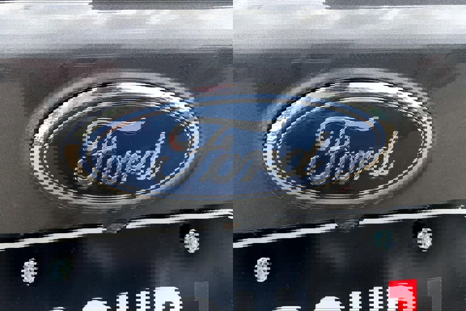 Used 2019 Ford Escape SEL image 31