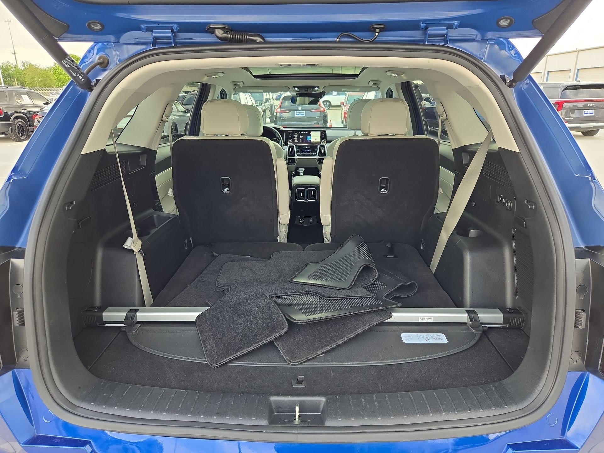 Used 2023 Kia Sorento SX image 31