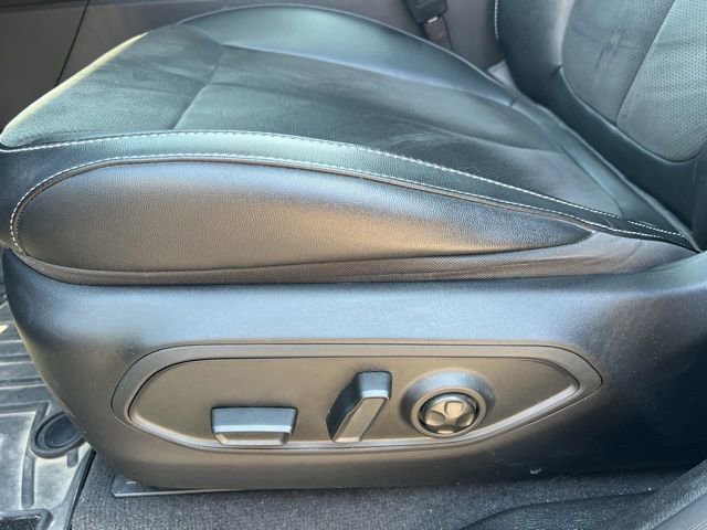 Used 2022 Jeep Grand Cherokee Altitude AWD/4WD image 21