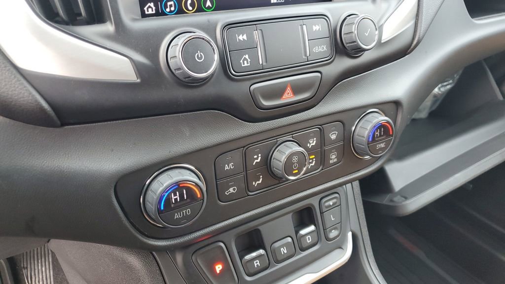 Used 2020 GMC Terrain SLT w/ Preferred Package image 20