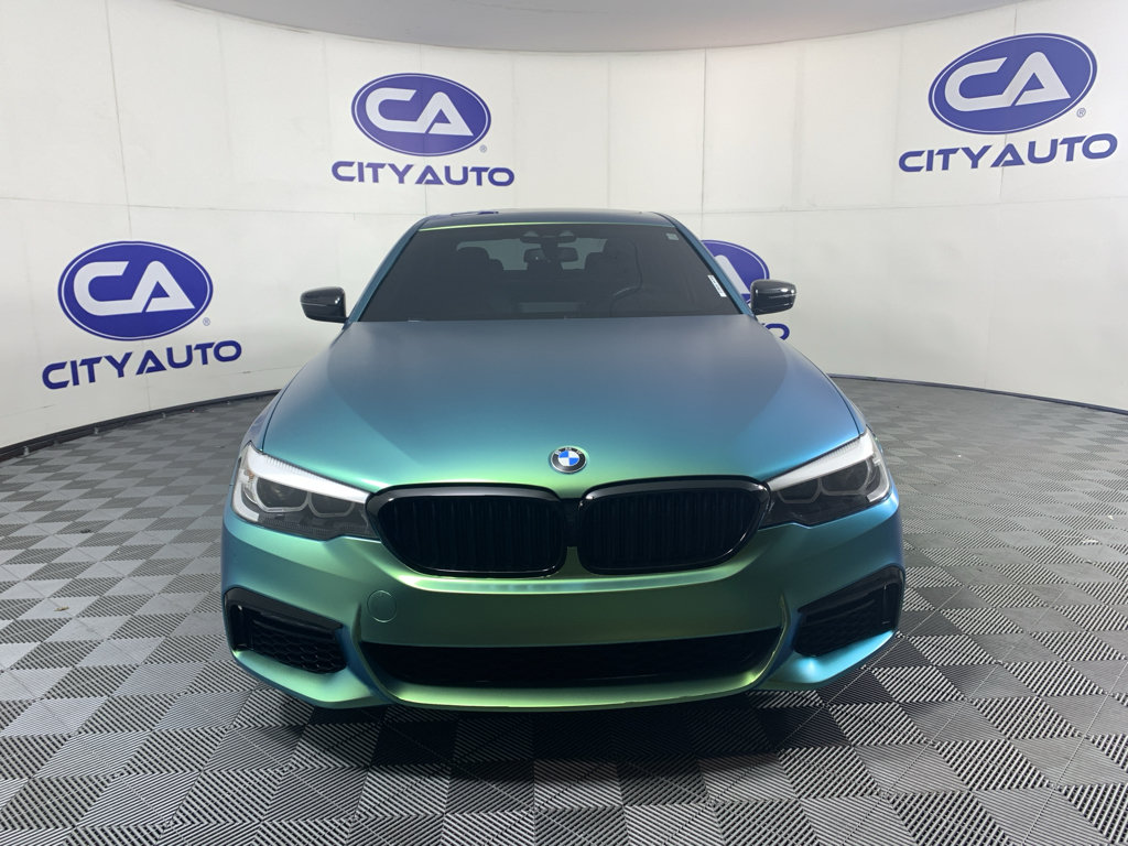 Used 2020 BMW 530i xDrive w/ M Sport Package AWD/4WD image 9