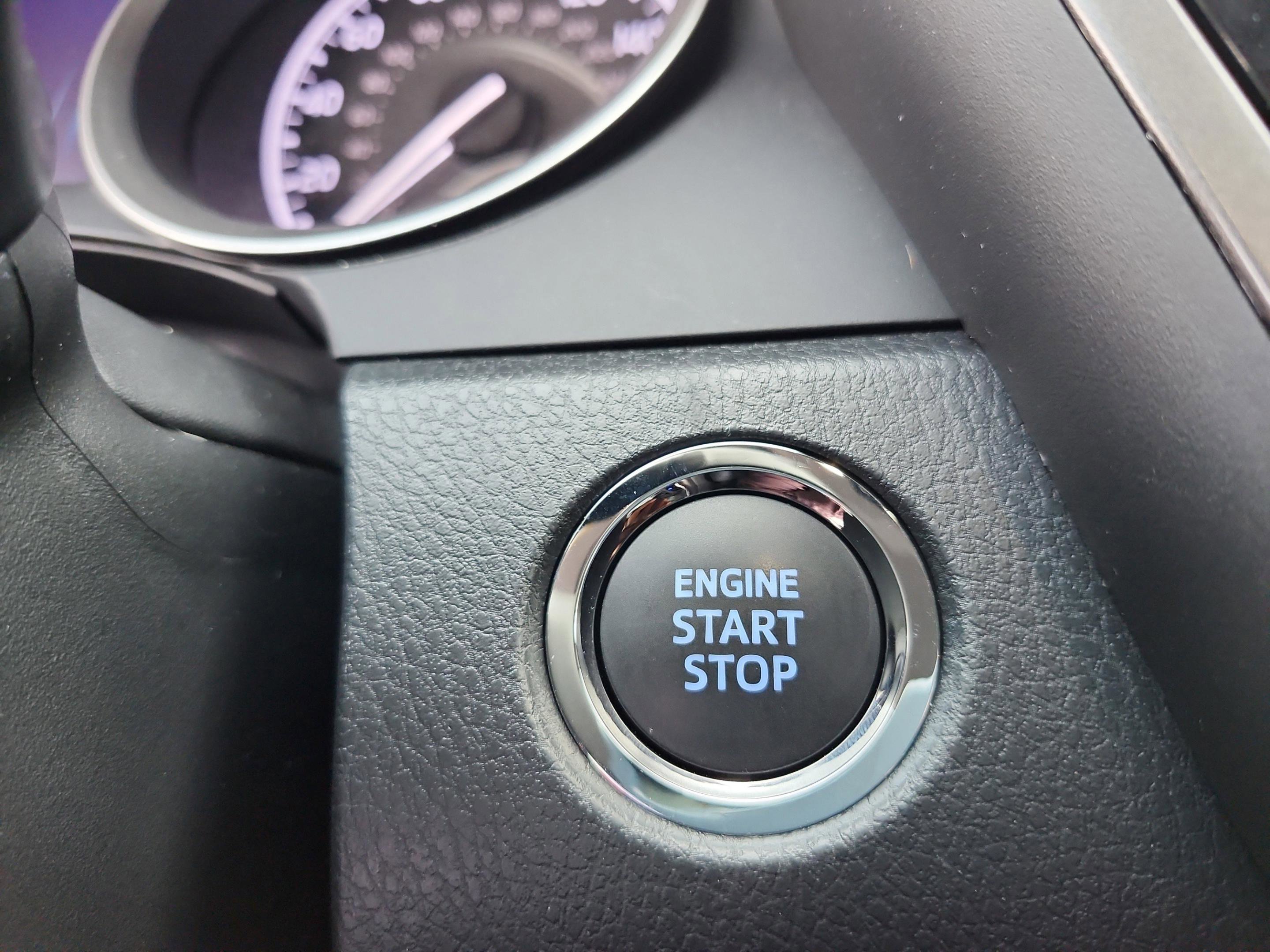 Used 2024 Toyota Camry XLE image 31