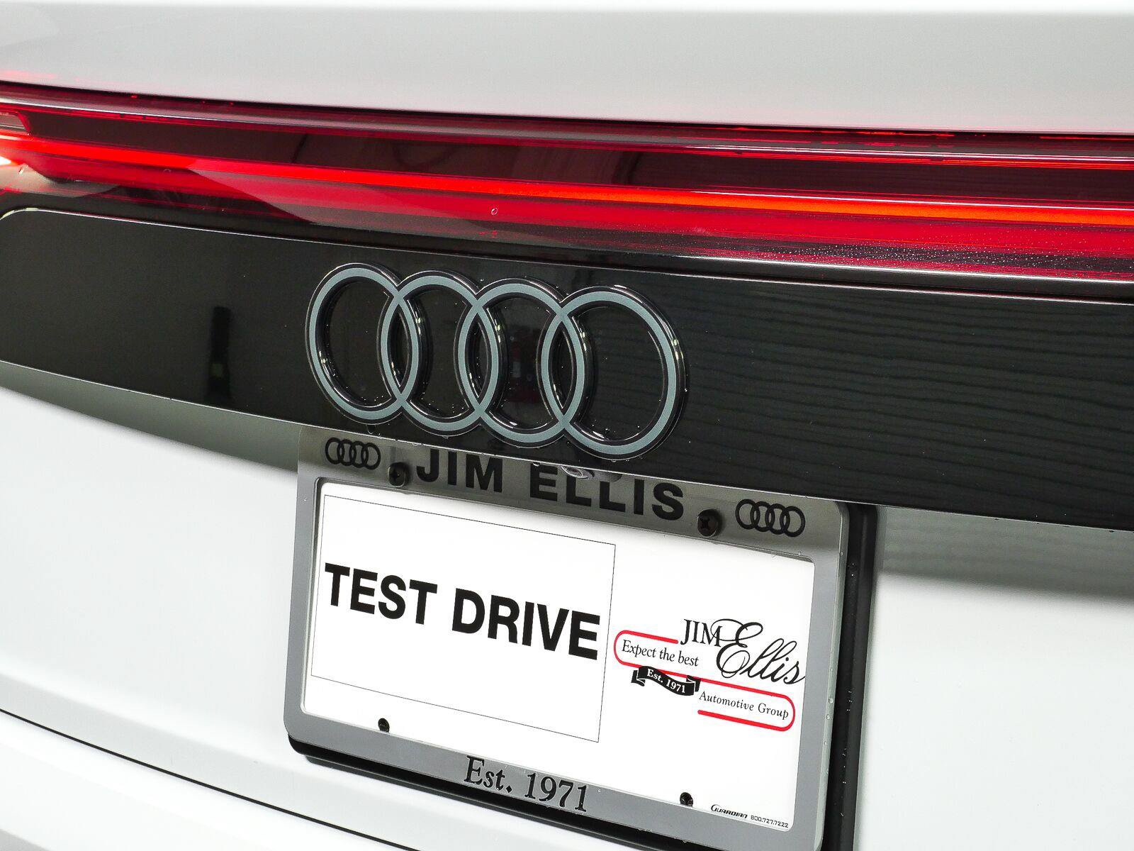 New 2027 Audi Q8 Prestige AWD/4WD image 36