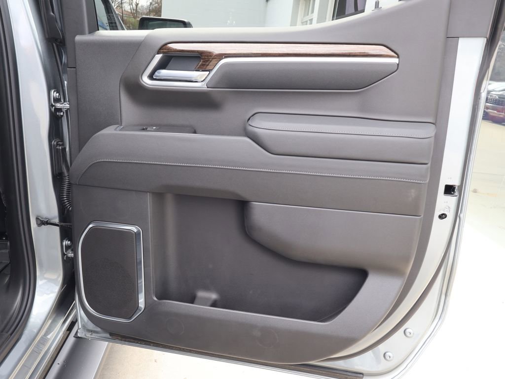 New 2026 GMC Sierra 1500 Elevation w/ Elevation Premium Package image 40