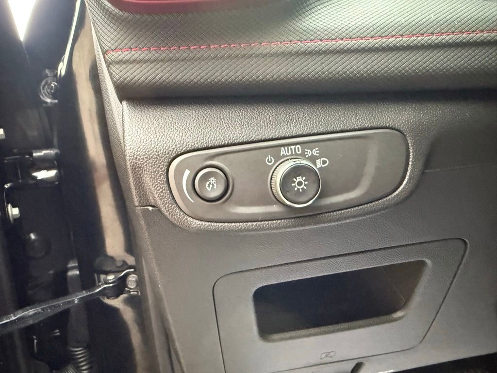 Used 2026 Chevrolet TrailBlazer RS w/ Convenience Package image 13