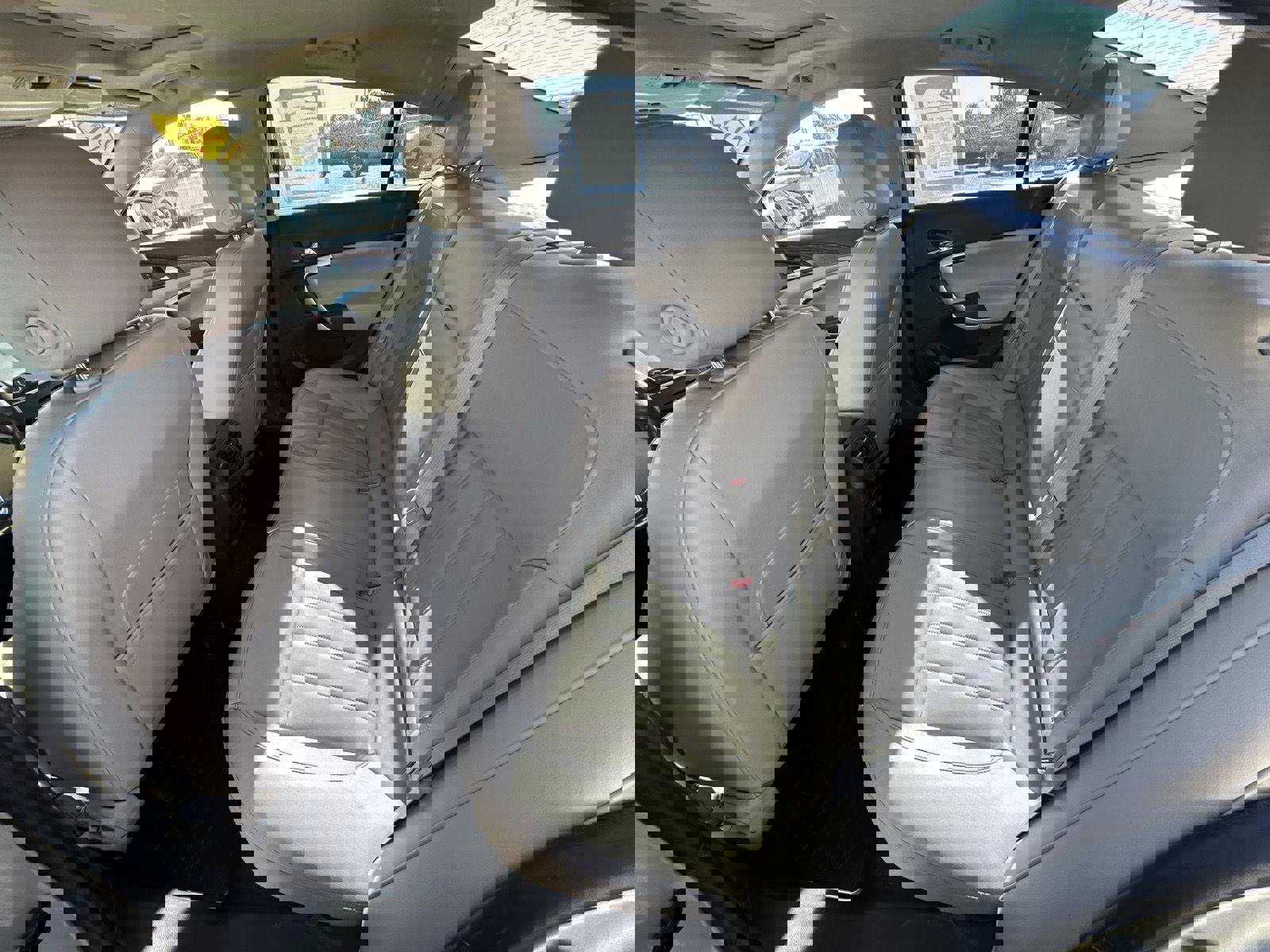 Used 2015 Buick Regal Premium w/ Experience Buick Package image 21