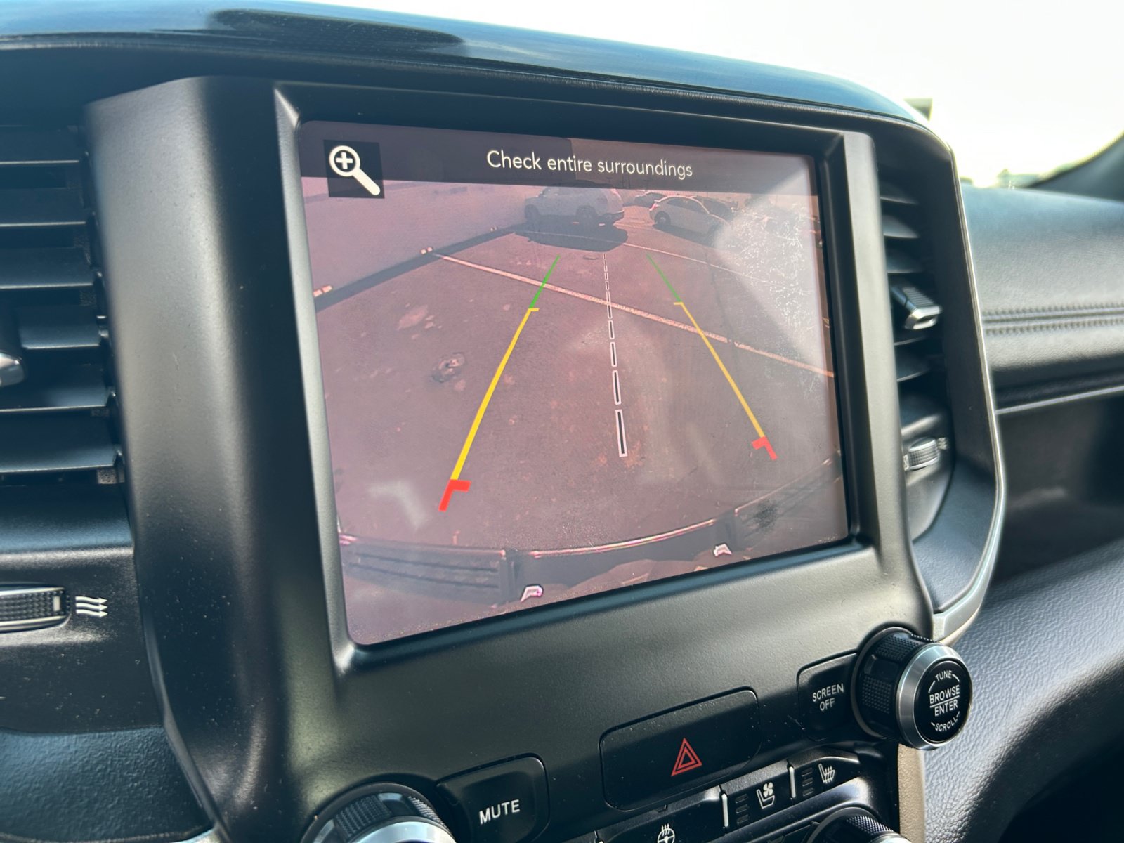 Used 2019 RAM 1500 Laramie w/ Sport Appearance Package AWD/4WD image 27