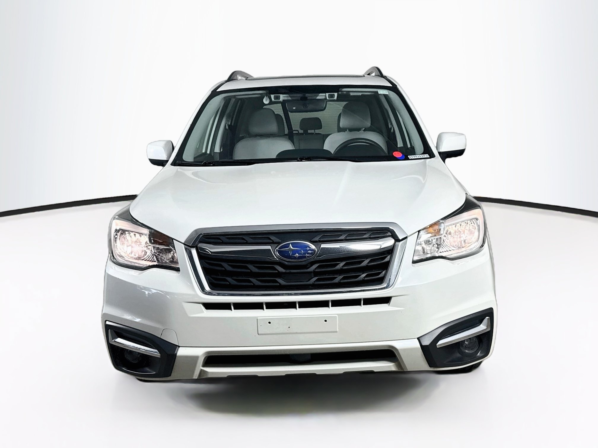 Used 2017 Subaru Forester 2.5i Premium AWD/4WD image 3