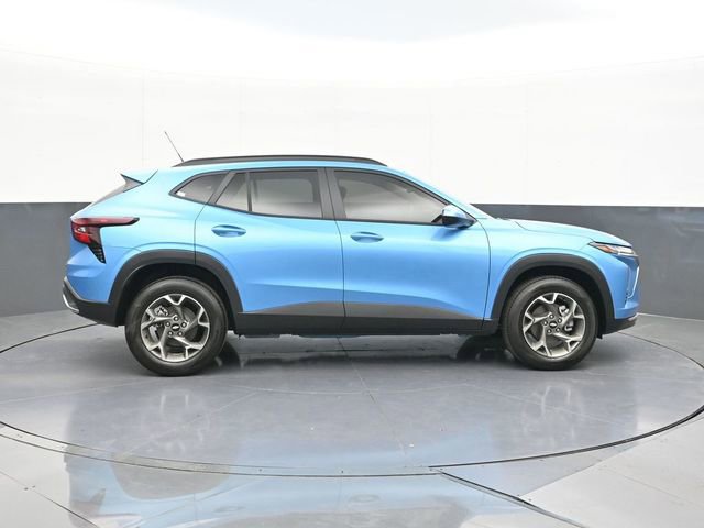 New 2026 Chevrolet Trax LT w/ Driver Confidence Package FWD image 16