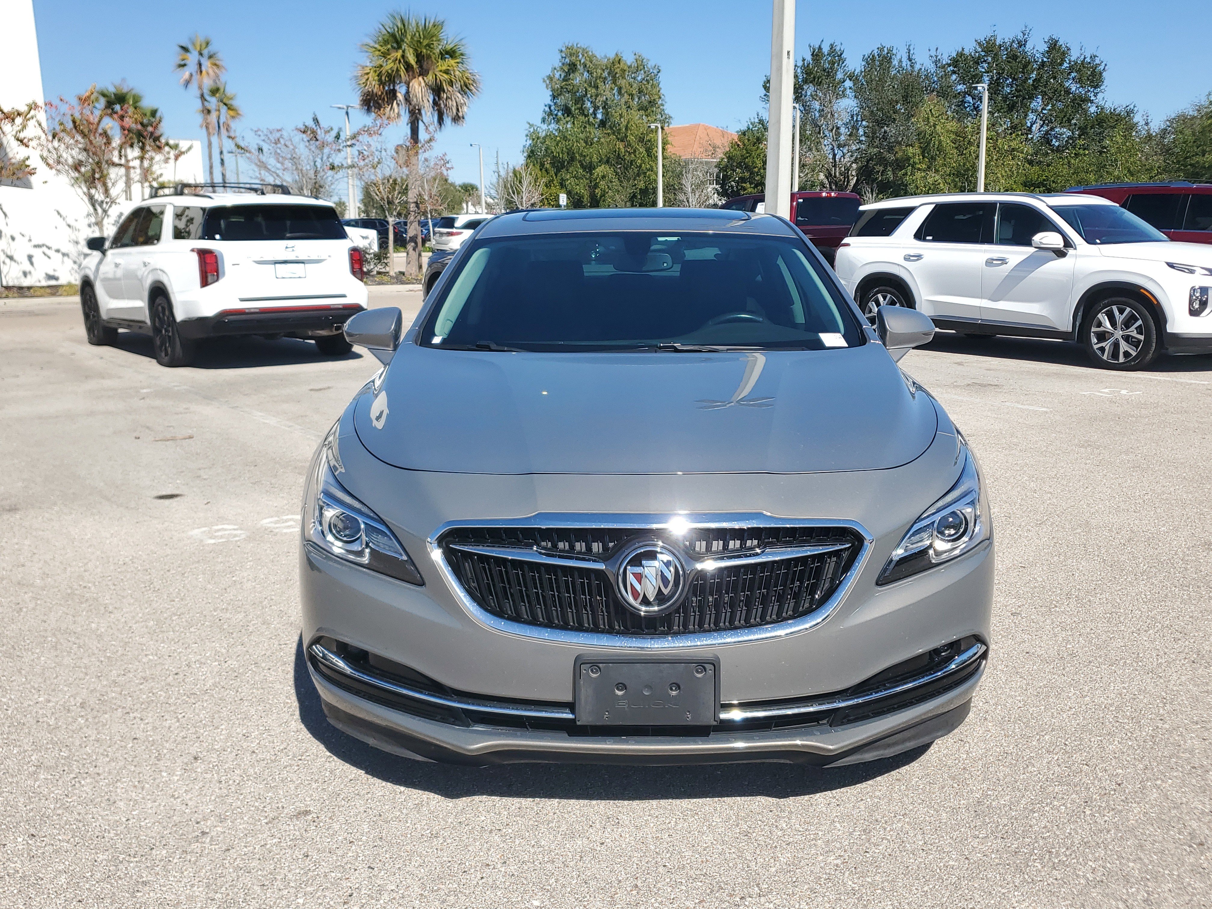 Used 2017 Buick LaCrosse Essence w/ Sun and Shade Package video 2