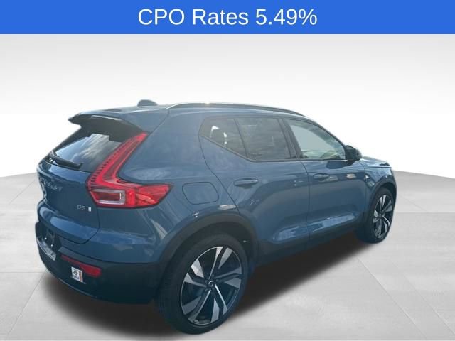 Certified 2023 Volvo XC40 B5 Ultimate w/ Protection Package Premier AWD/4WD image 11