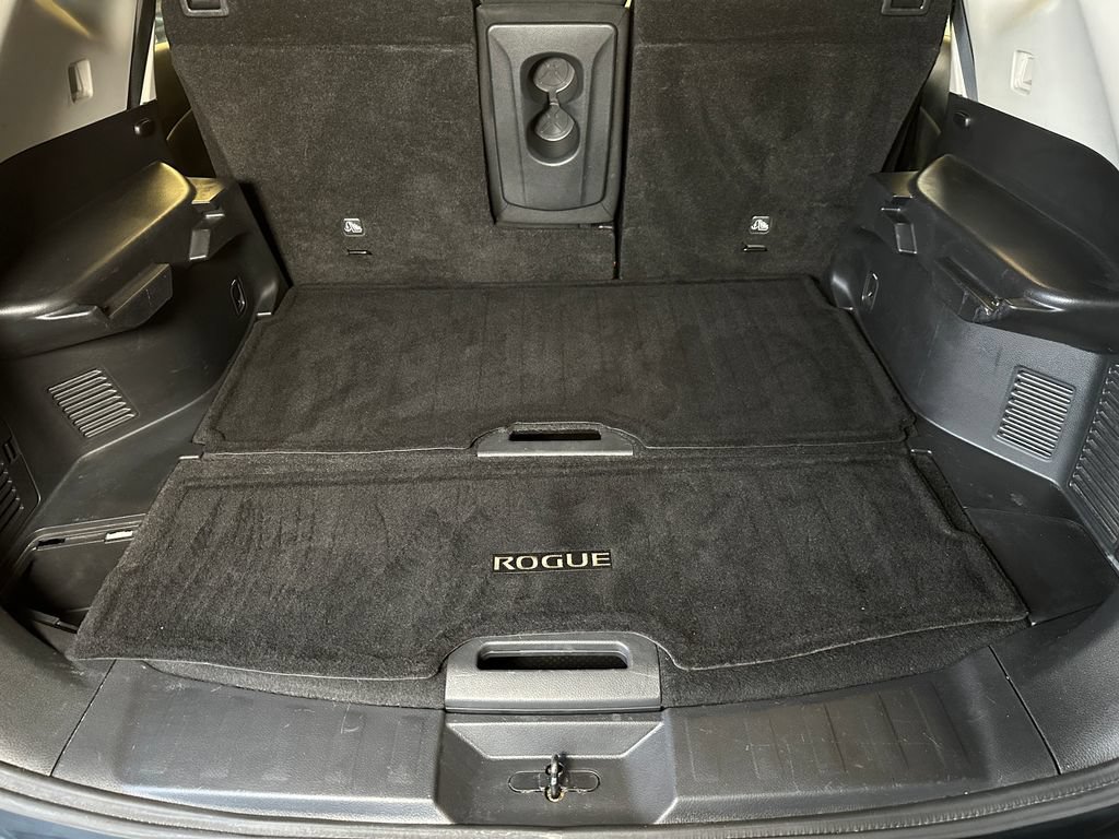 Used 2019 Nissan Rogue S FWD image 22