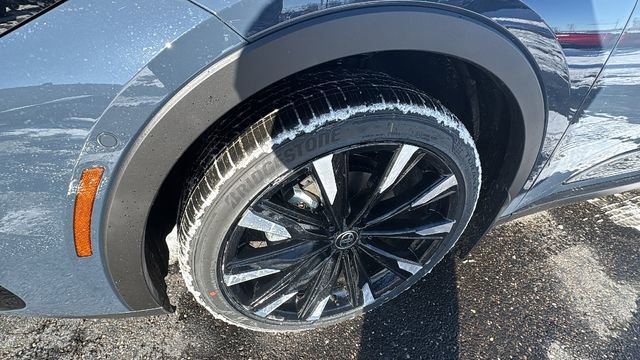 New 2026 Toyota Crown Platinum image 11