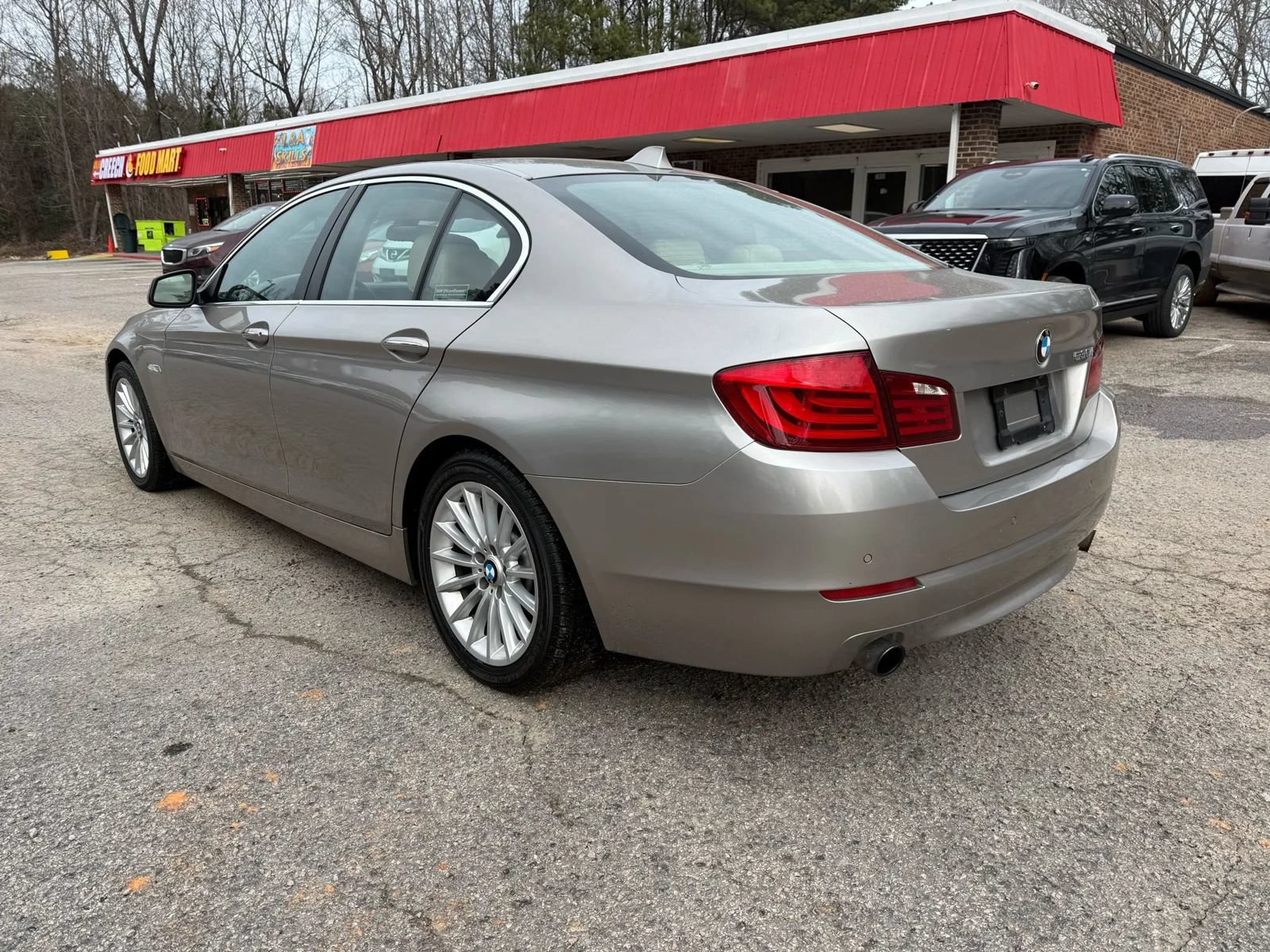 Used 2012 BMW 535i Sedan RWD image 6