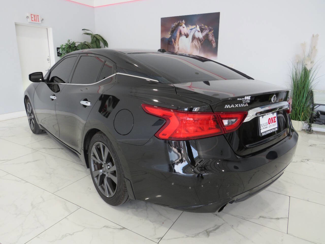 Used 2017 Nissan Maxima 3.5 S image 5