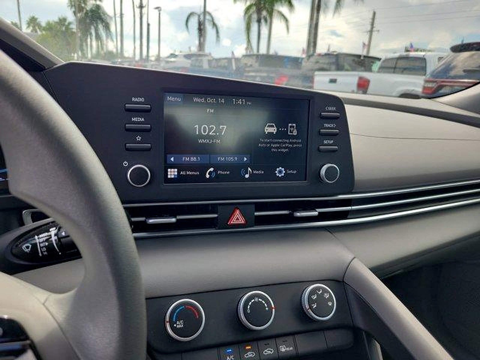 Used 2026 Hyundai Elantra SE FWD image 33