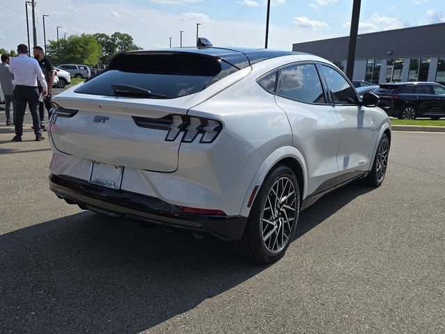 Used 2021 Ford Mustang Mach-E GT w/ GT Performance Edition AWD/4WD image 4