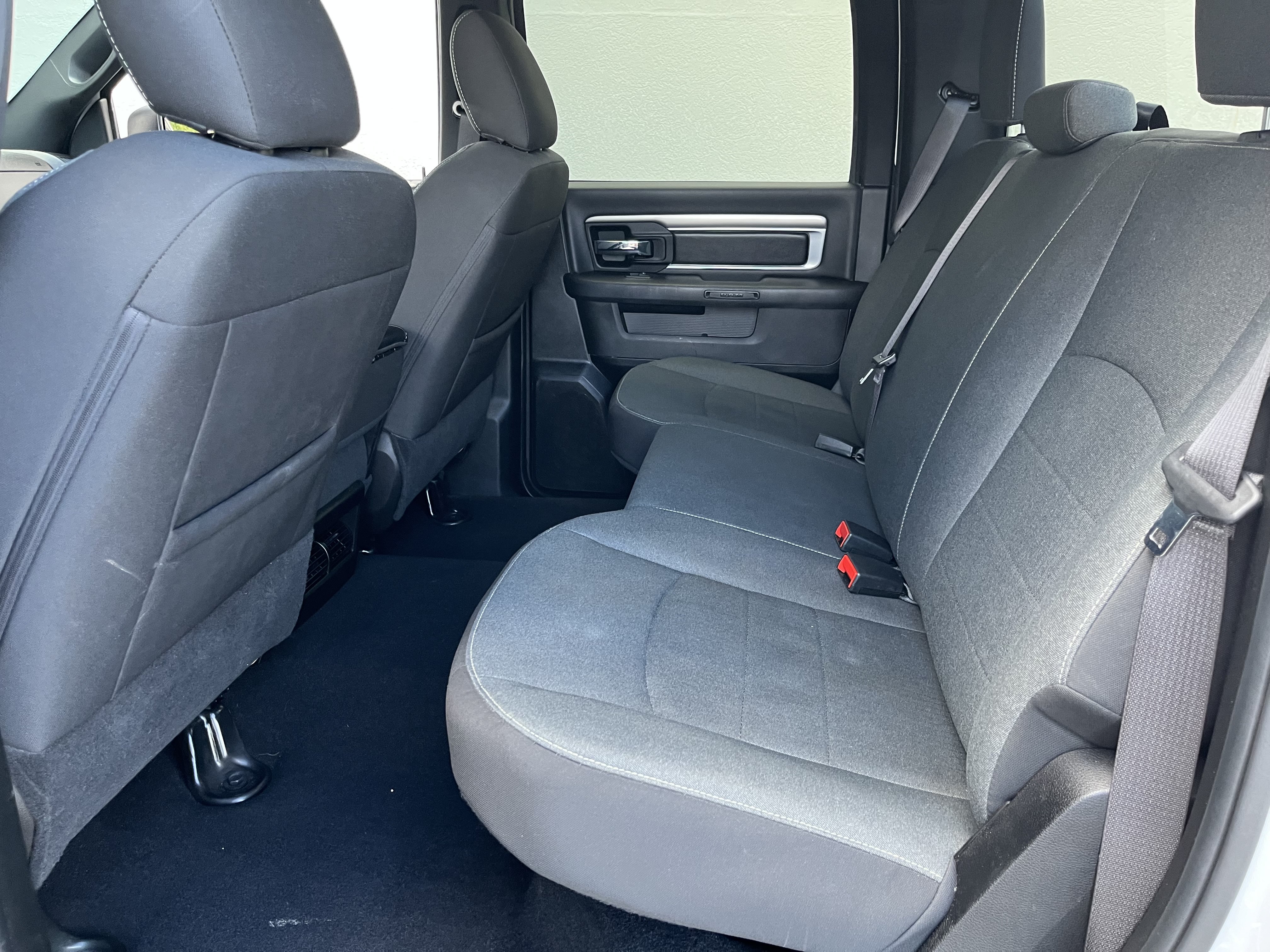 Used 2024 RAM 1500 Classic Warlock RWD image 15