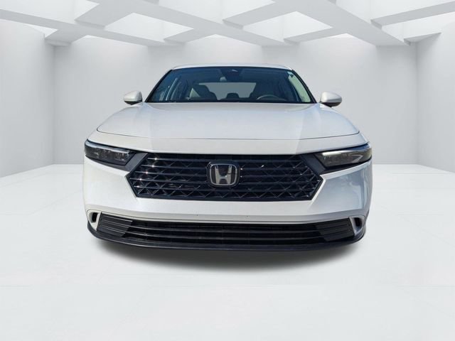 Used 2024 Honda Accord EX image 11