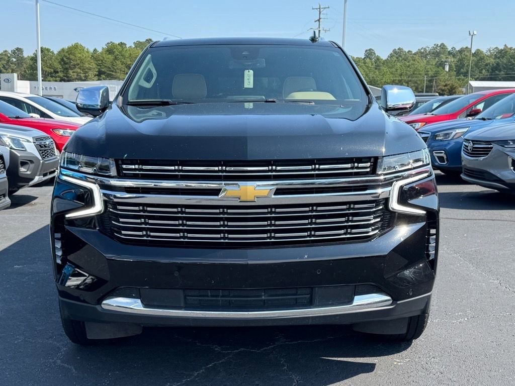 Used 2024 Chevrolet Suburban Premier image 8