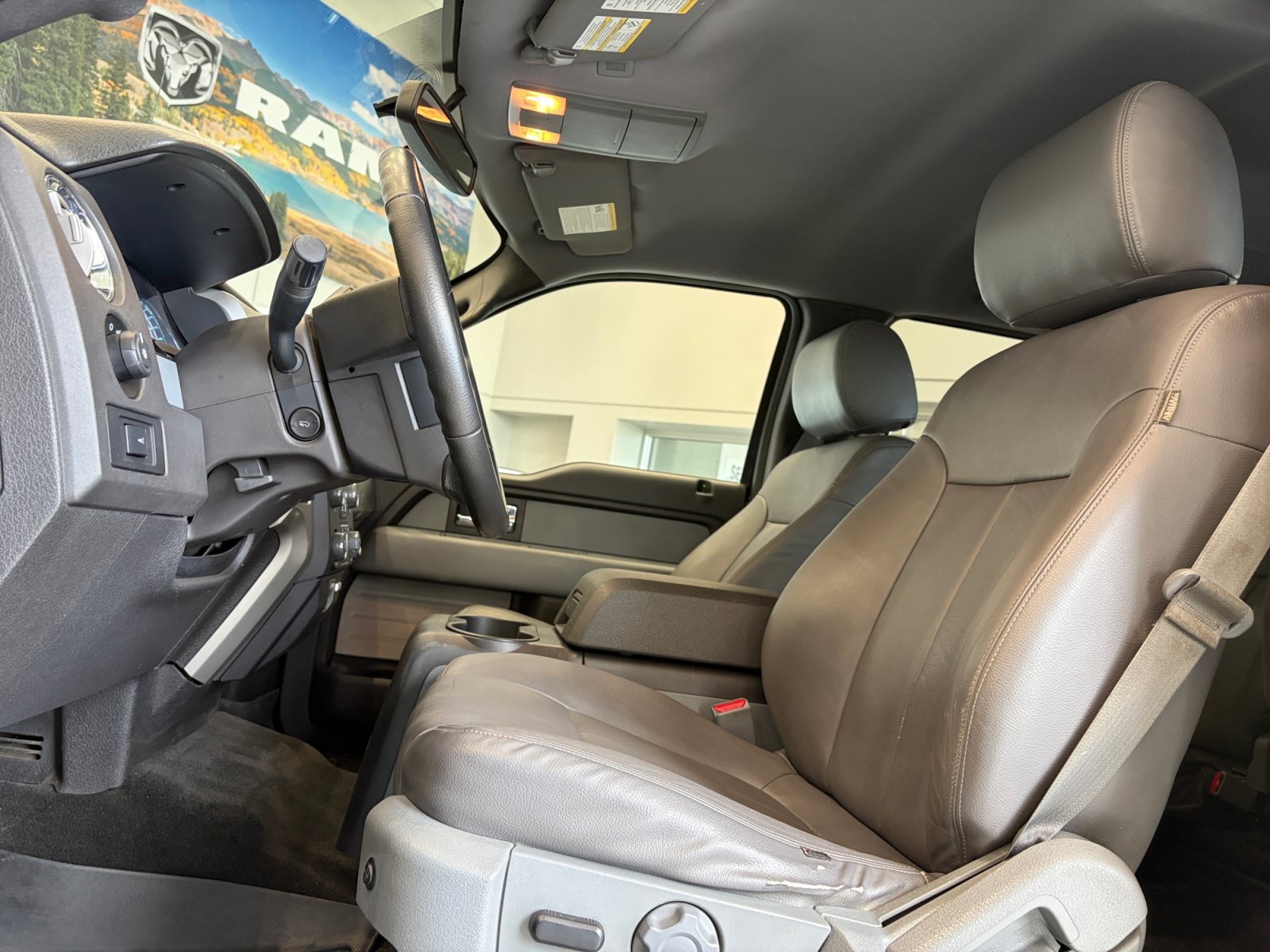 Used 2013 Ford F150 XLT w/ Luxury Equipment Group AWD/4WD image 12