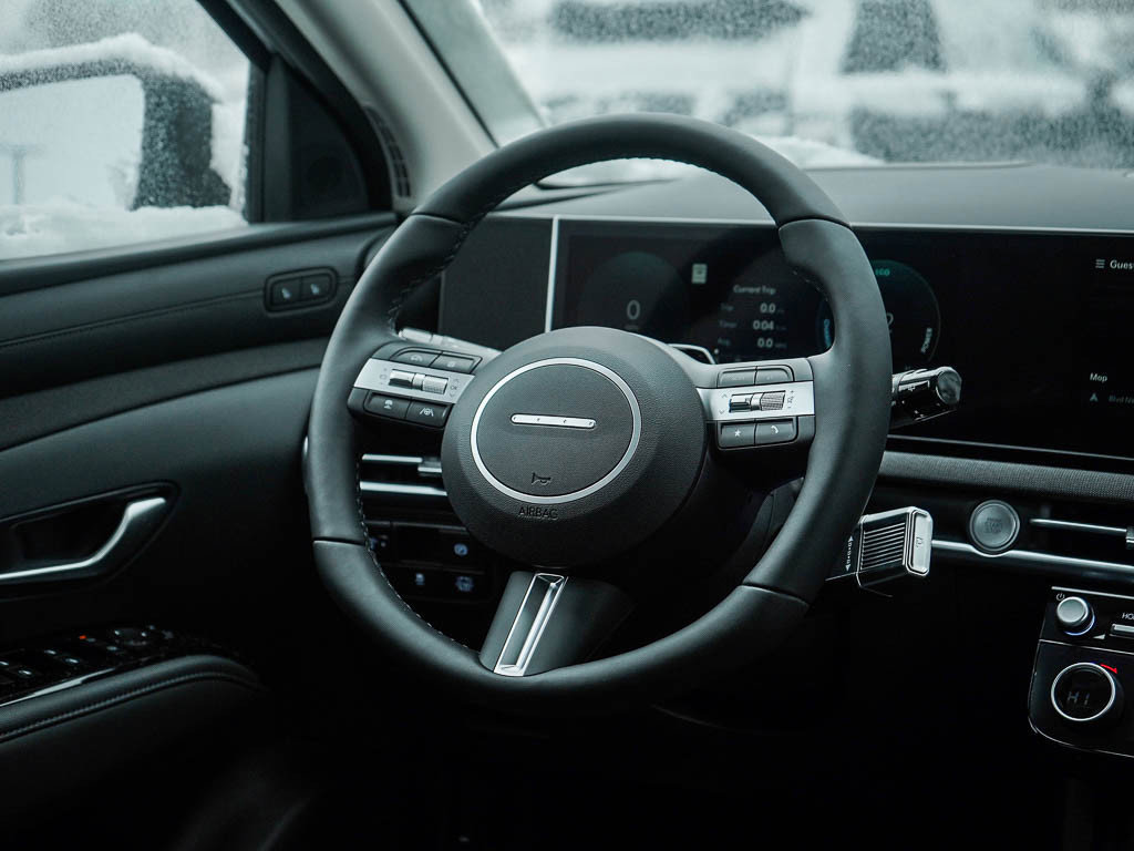 New 2026 Hyundai Tucson Limited image 16