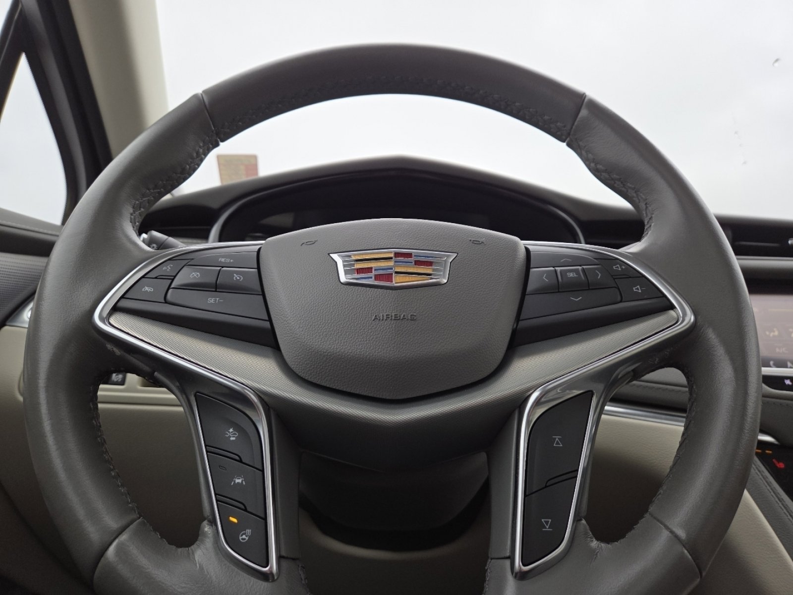 Used 2020 Cadillac XT5 Premium Luxury image 27