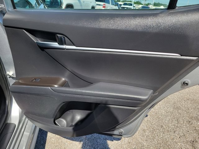 Used 2023 Toyota Camry SE FWD image 37