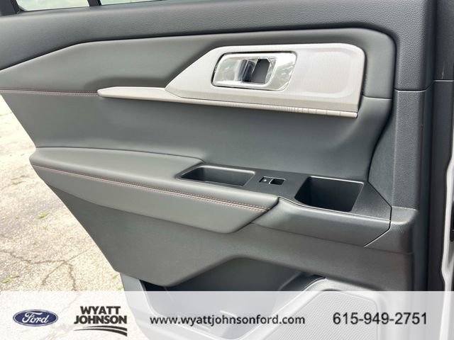 New 2026 Ford Explorer Active image 19