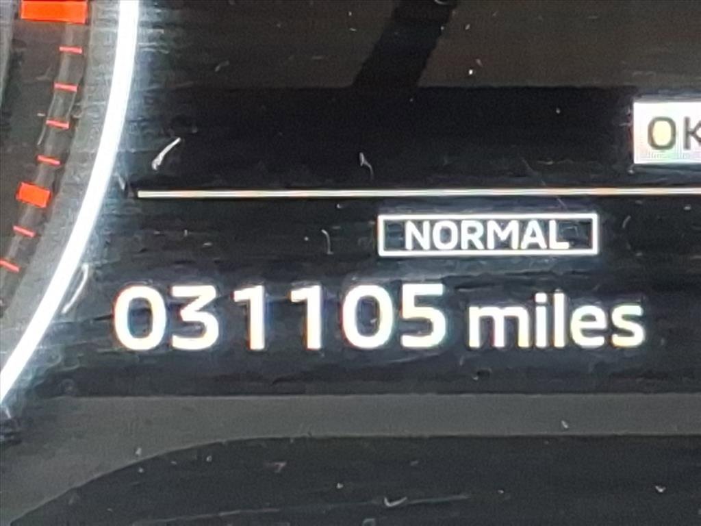 Used 2024 Mitsubishi Outlander SE image 27