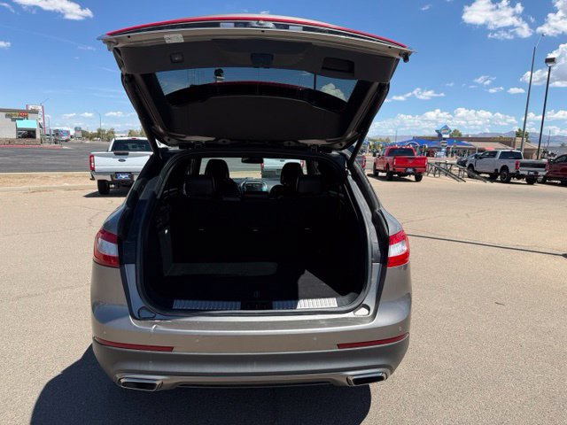Used 2017 Lincoln MKX Reserve AWD/4WD image 40