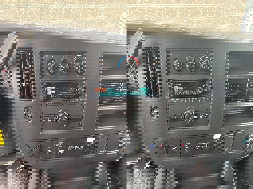 New 2025 Chevrolet Express 3500 w/ Power Convenience Package image 34