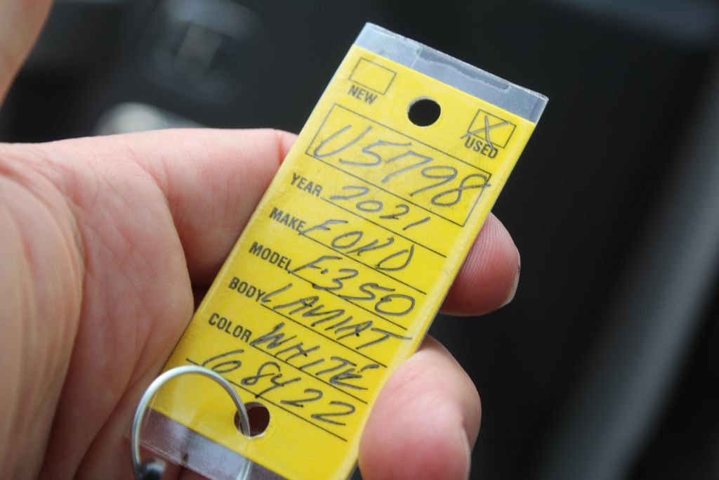 Used 2021 Ford F350 Lariat w/ Lariat Ultimate Package image 2