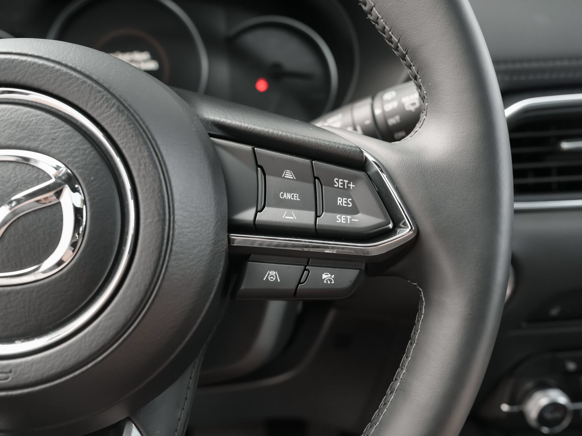 Used 2025 MAZDA CX-5 Signature AWD/4WD image 18