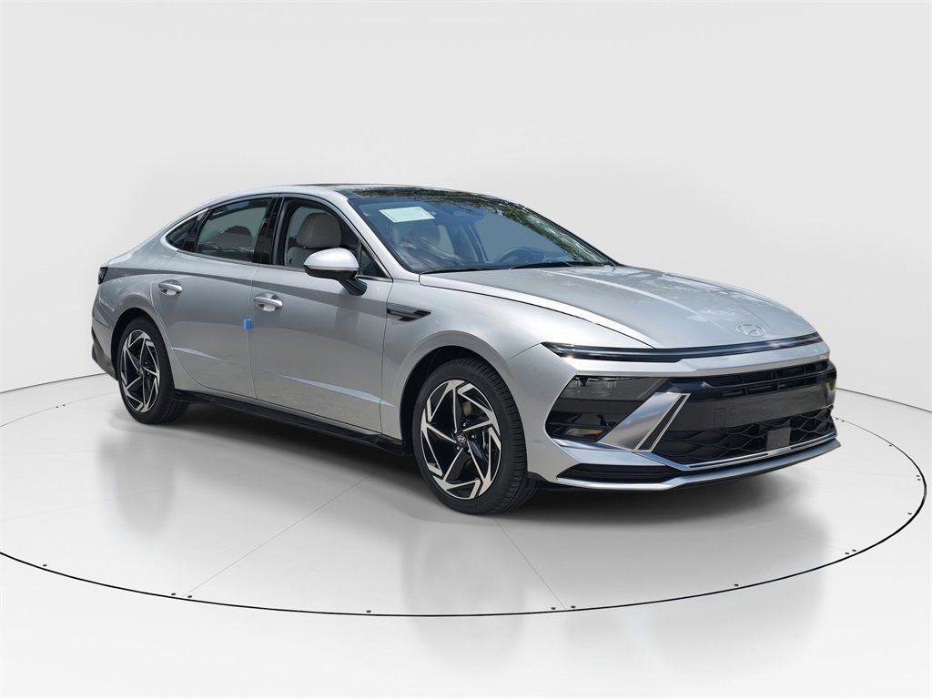 New 2026 Hyundai Sonata SEL image 1